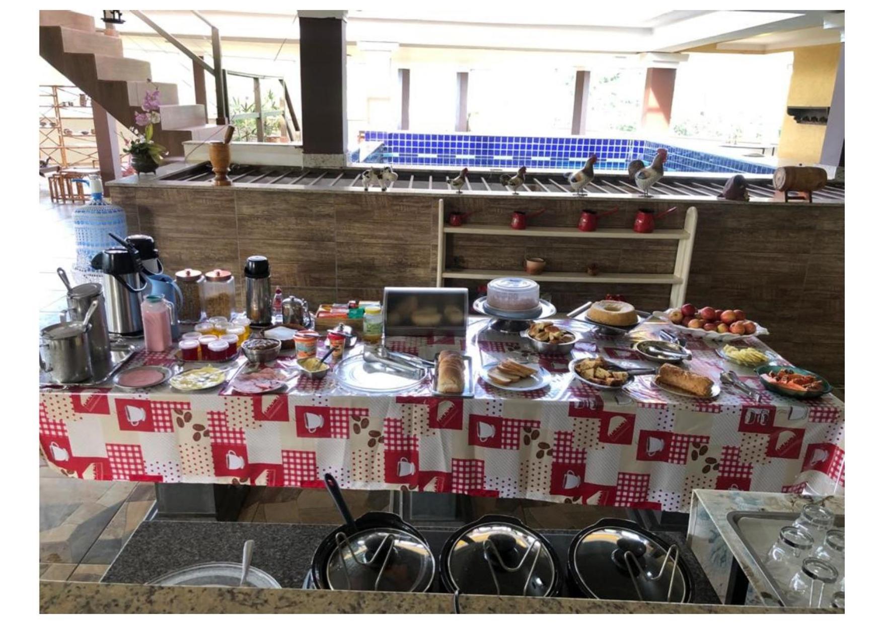 Hotel Avenida Pardinho Екстериор снимка